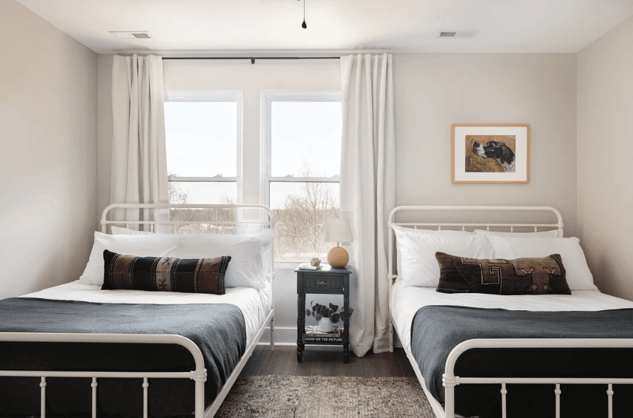 Rhett Residence - Image 17