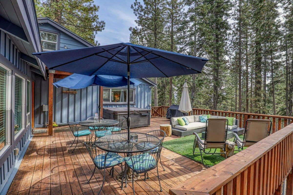Classic Tahoe Cabin - Image 2