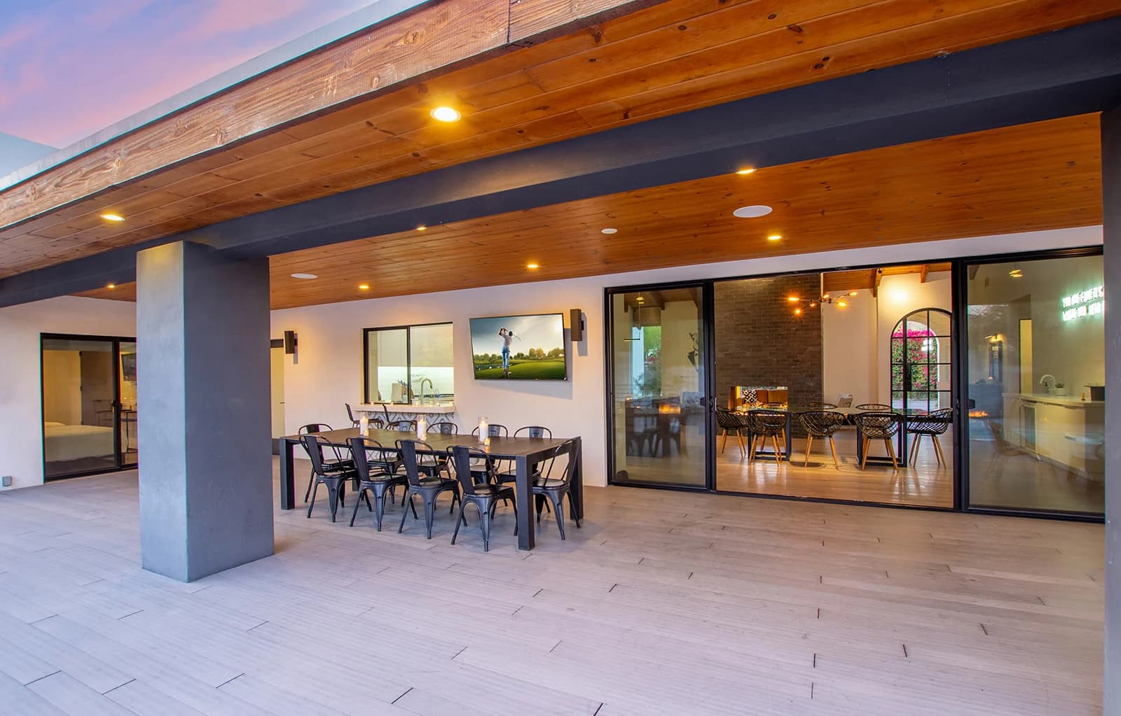 Camelback Manor - Image 112