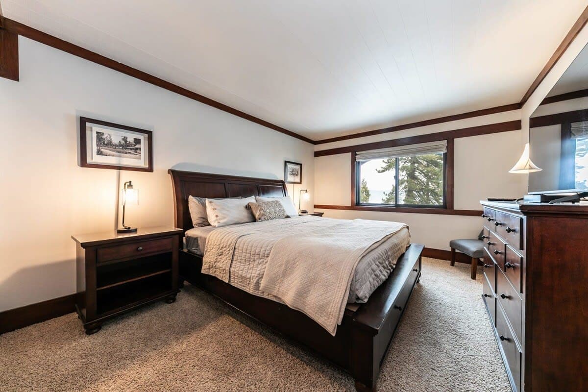 Lakefront Tahoe Retreat - Image 3