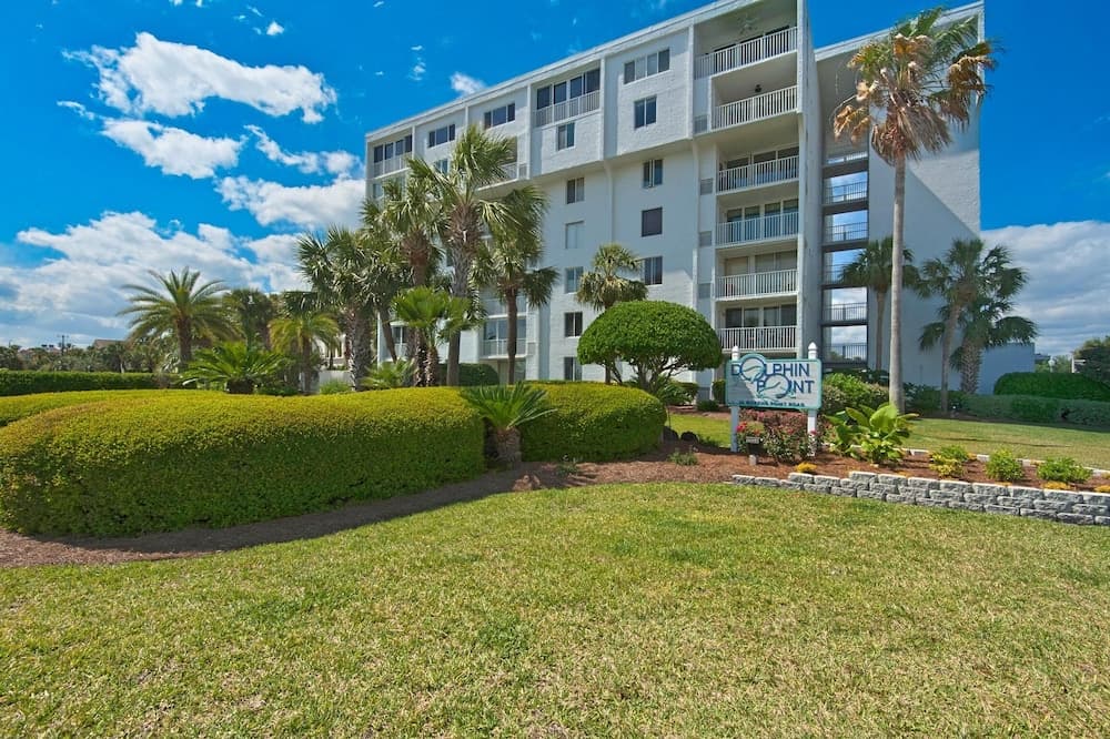 Dolphin Point #602A - Image 1