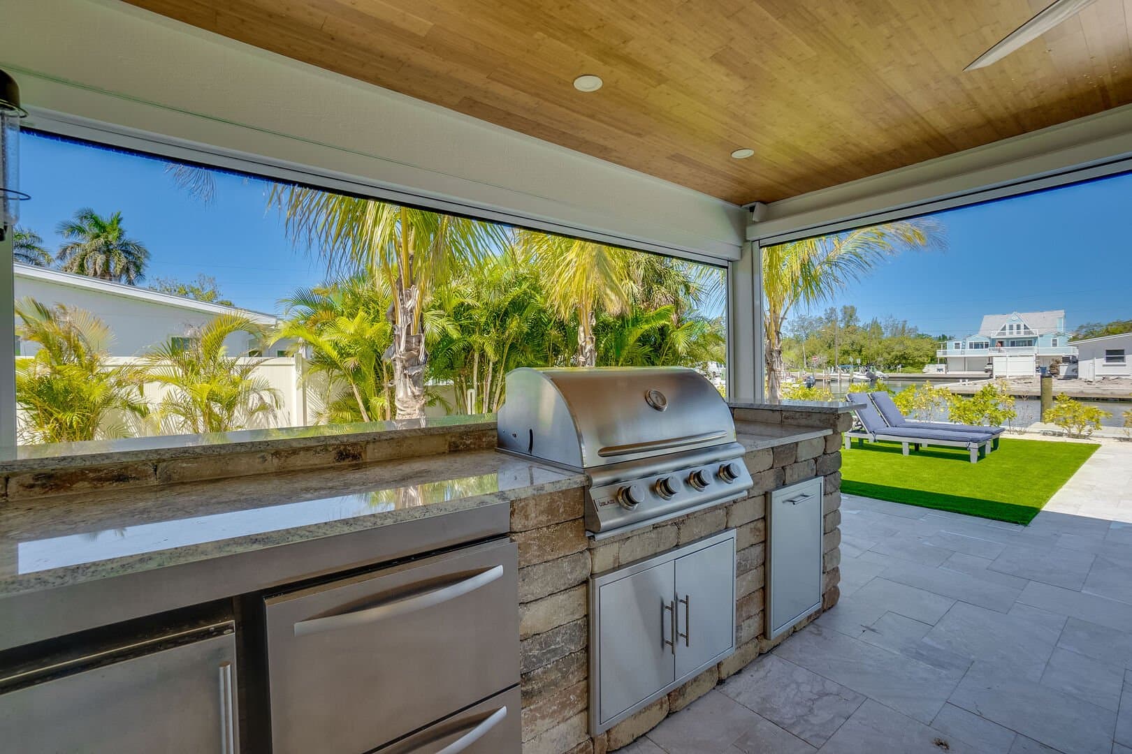 Come Sail A Bay - Image 24