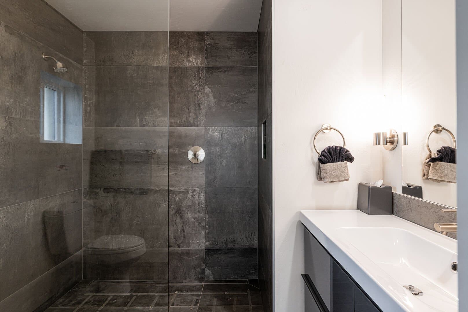 Zen House - Image 23