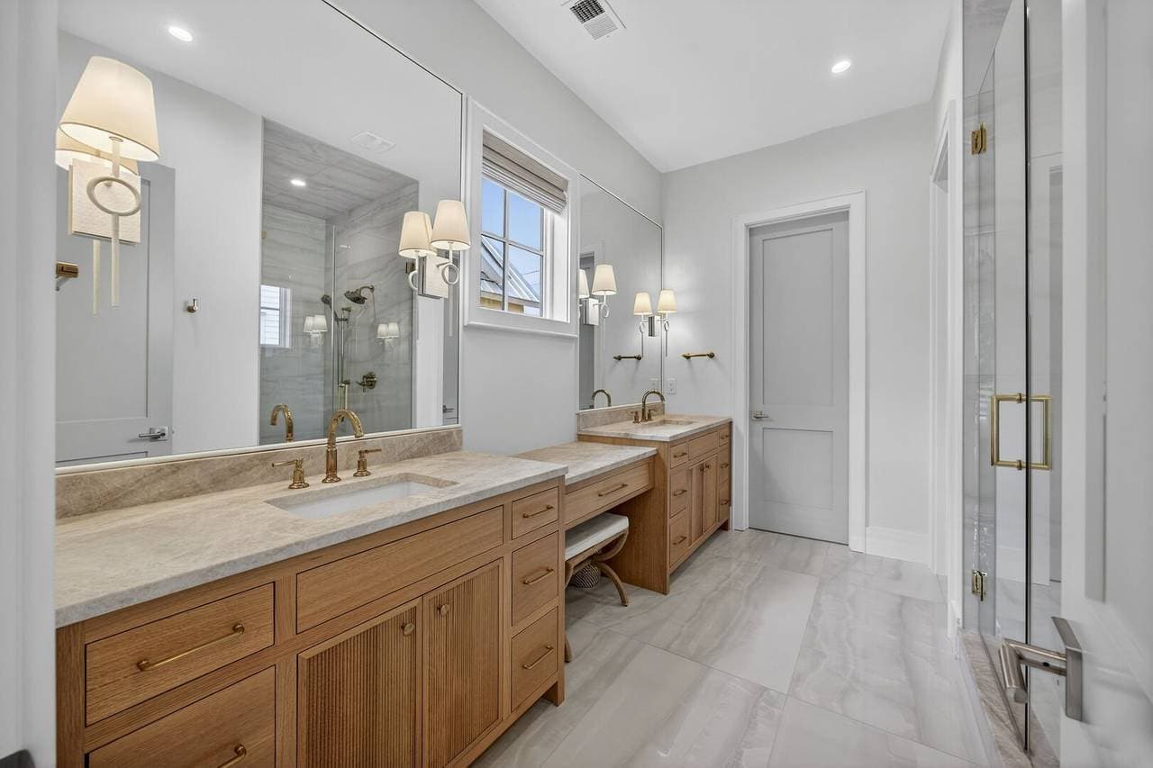 Cameron Coastal Retreat - Image 33