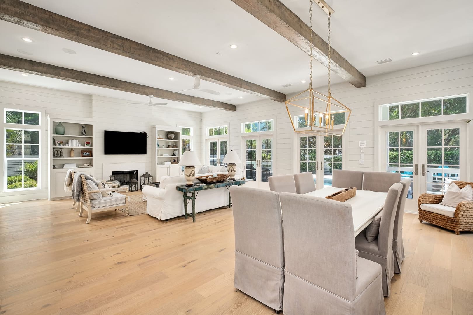 Double Trouble - Image 7