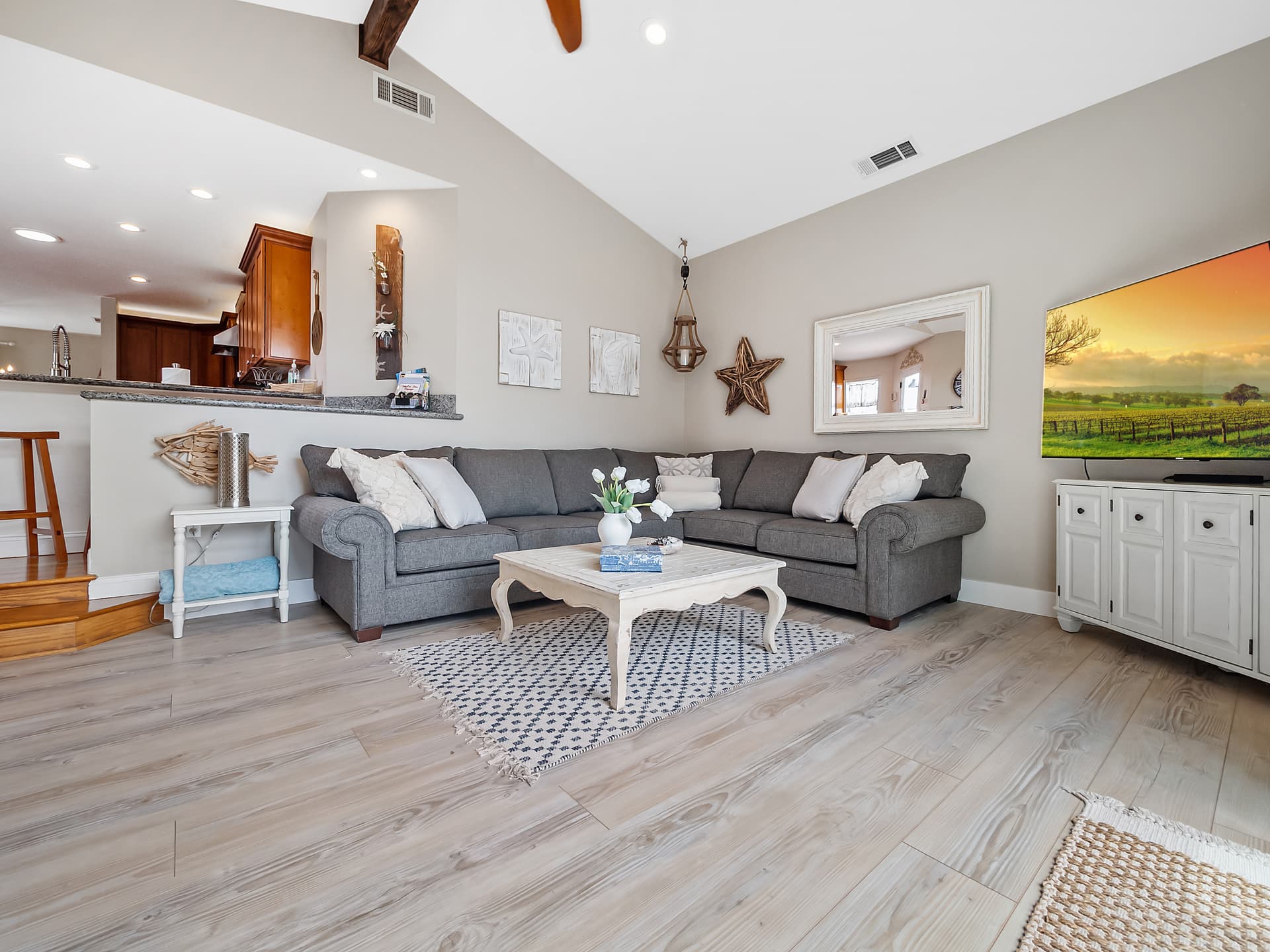 Sunset Cliffs Dream Home - Image 7