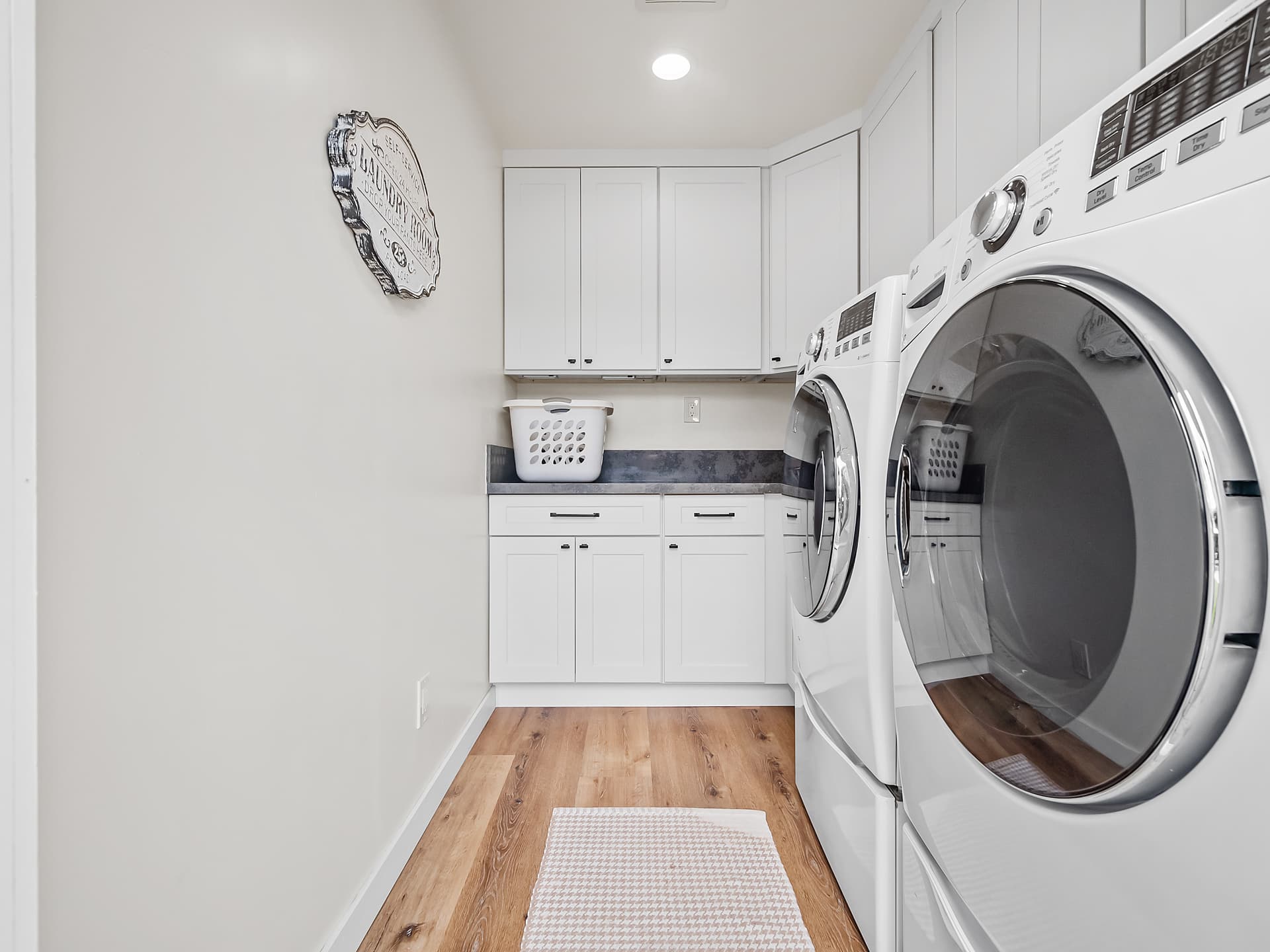 Sunset Cliffs Dream Home - Image 24