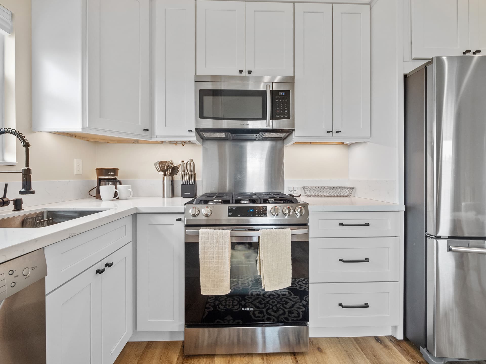 Sunset Cliffs Dream Apartment - Image 9