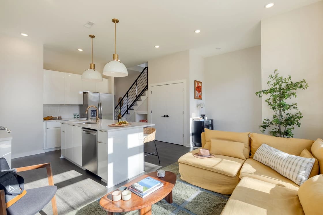 98 Degrees - Image 3