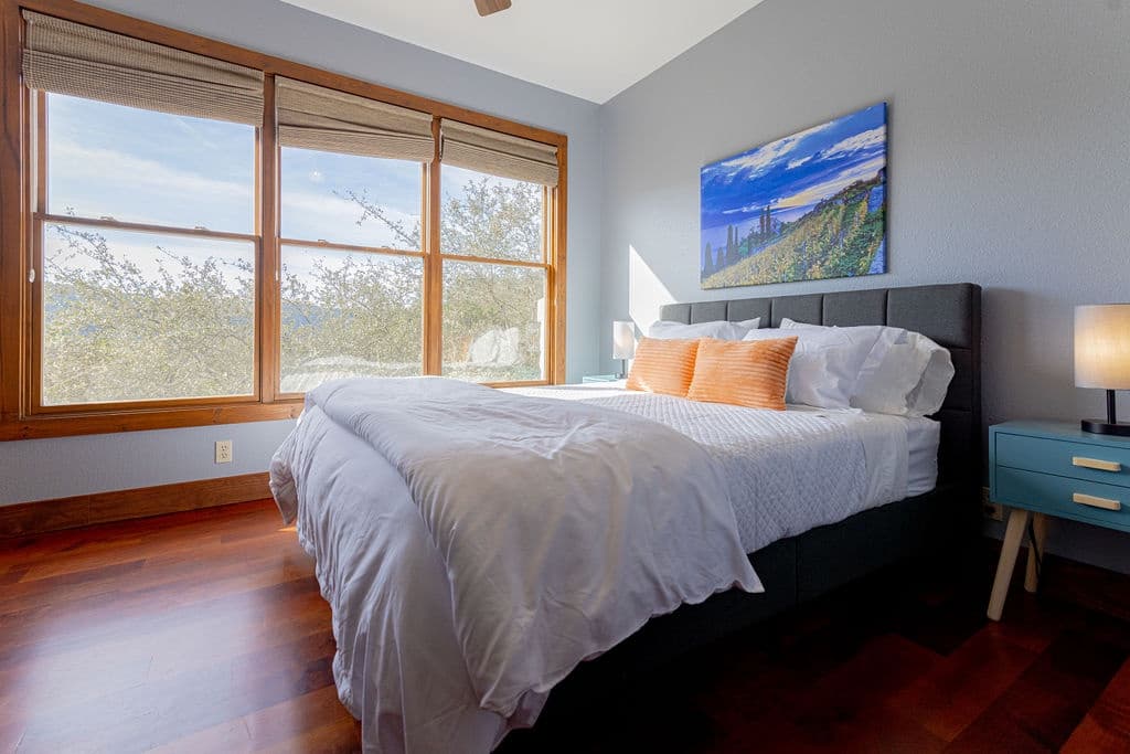 Stairway to Heaven House - Image 17