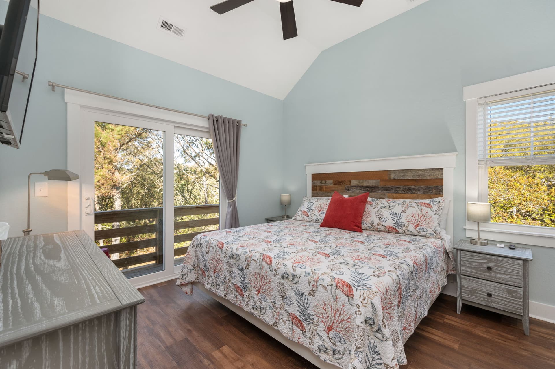 Sound Sea Haven - Image 48