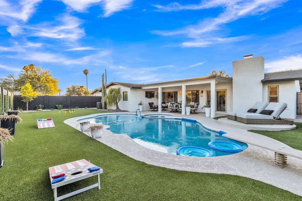 Wentworth Retreat - Image 1