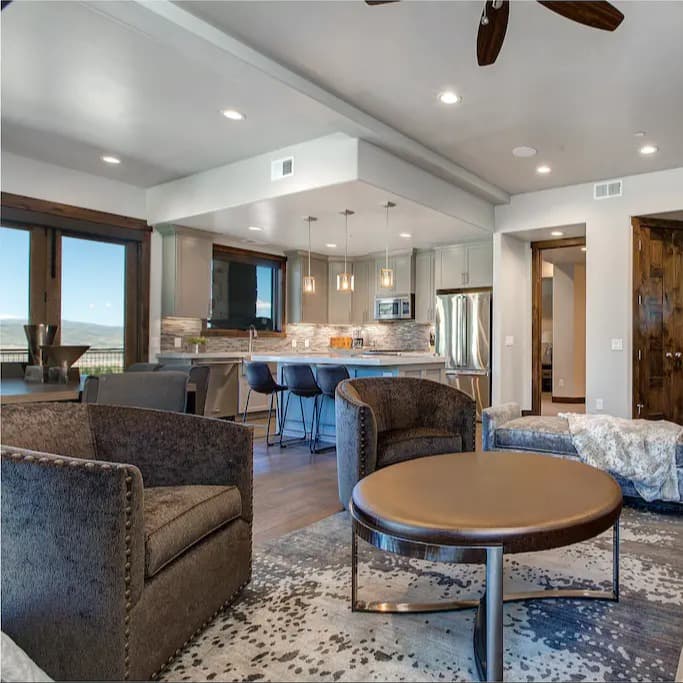 Blackstone Retreat Home - Image 1