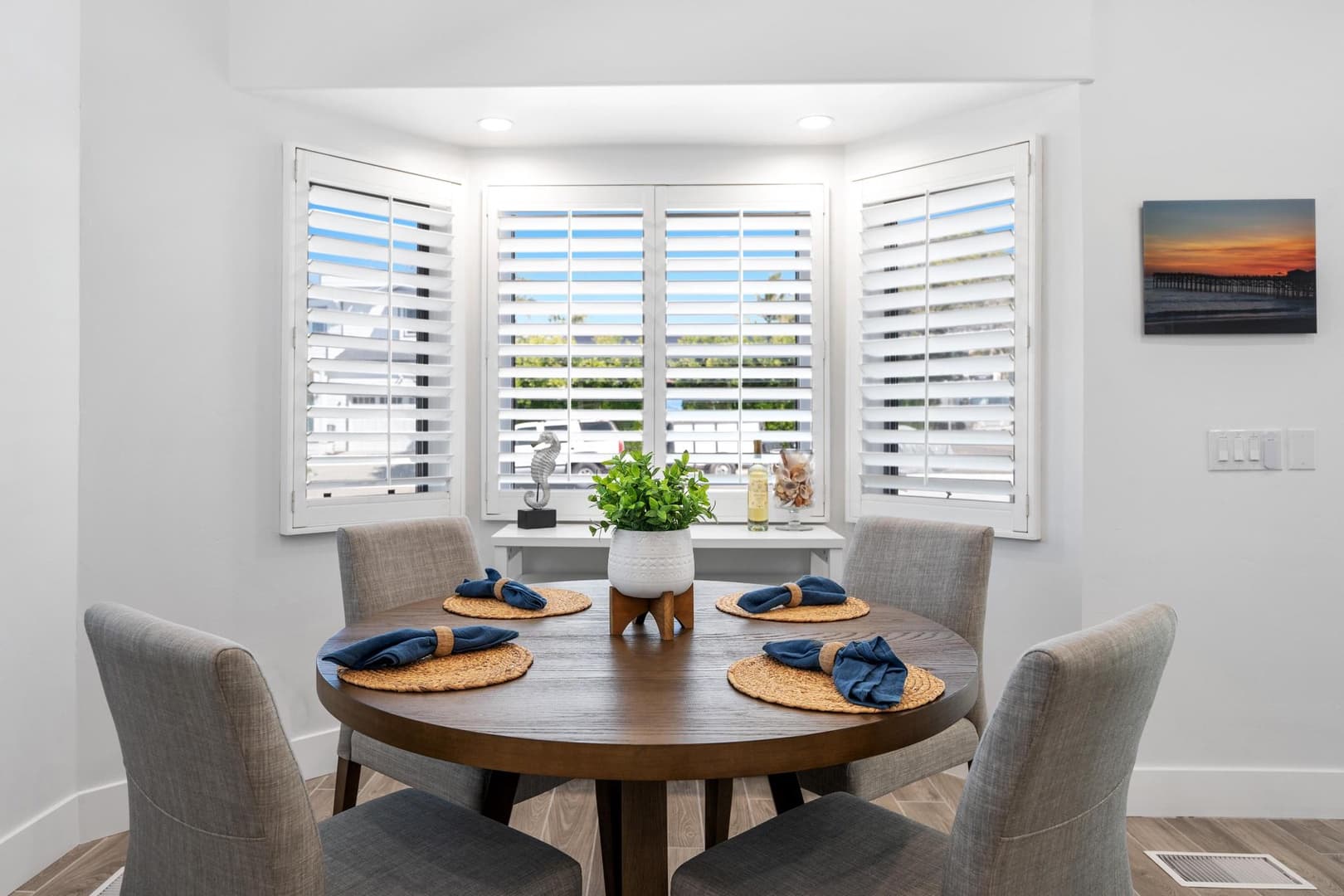 Casa Blanca - Image 27