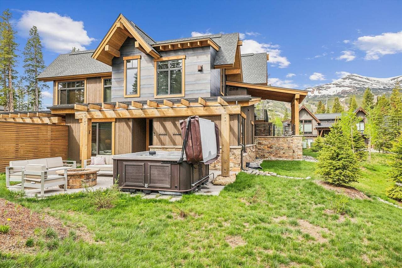 Chateau Breck - Image 38