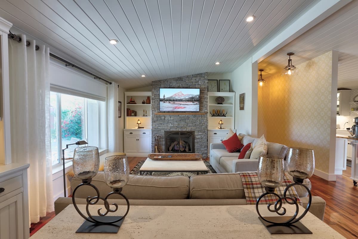 Quiet Country Cottage - Image 2