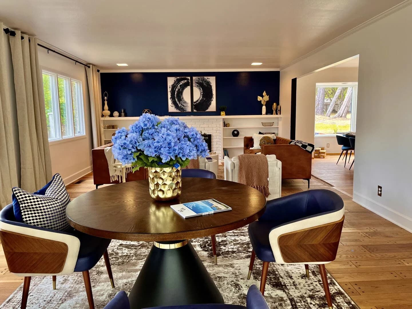 Pebble Modern Home - Image 33