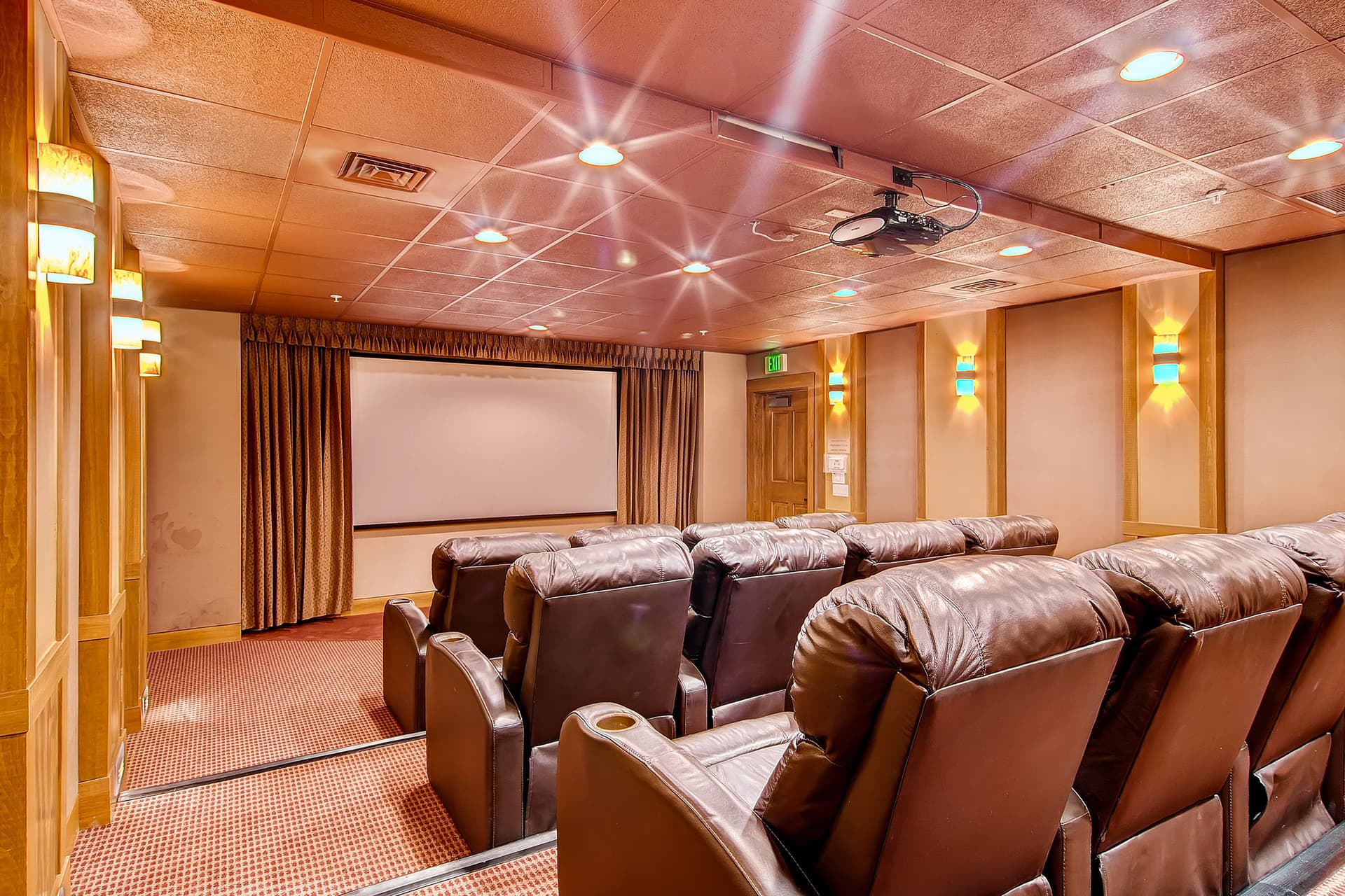 Water 6208 Home - Image 35