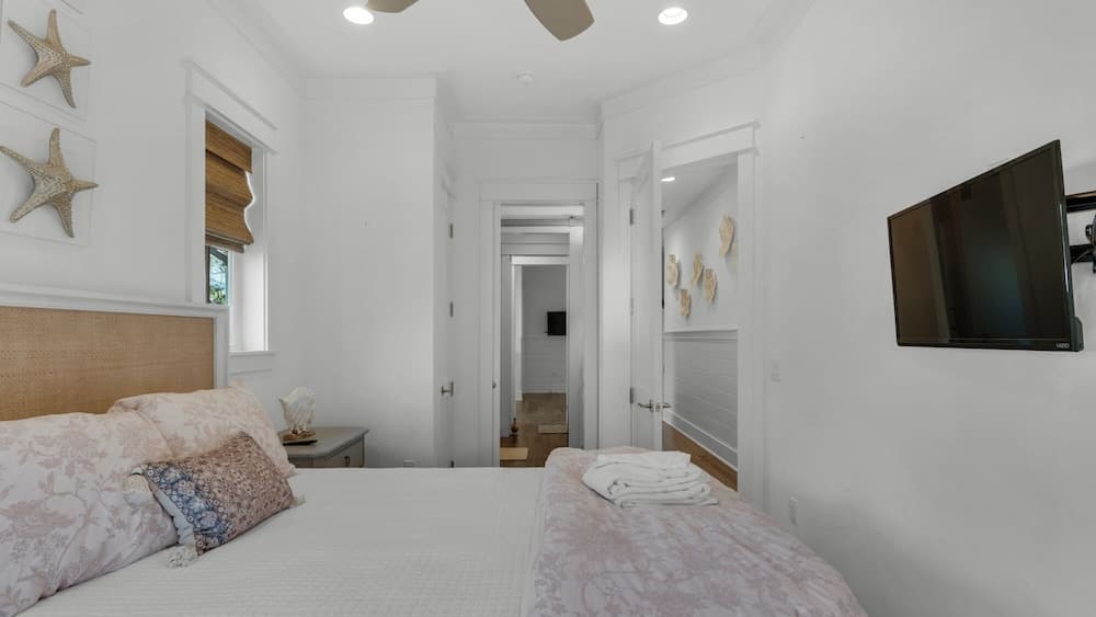 Friday on my Mind - Image 11