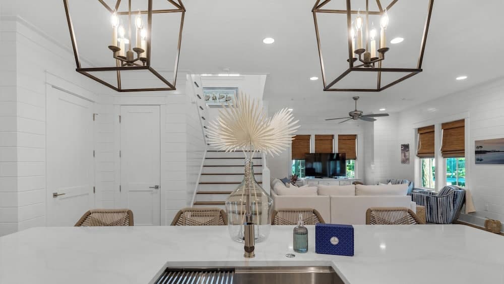 Friday on my Mind - Image 20