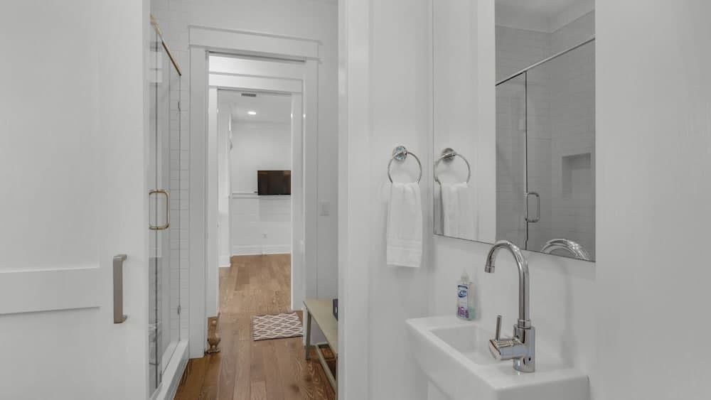 Friday on my Mind - Image 29