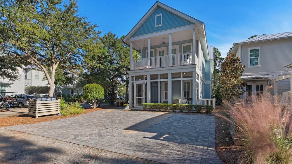 Friday on my Mind - Image 53