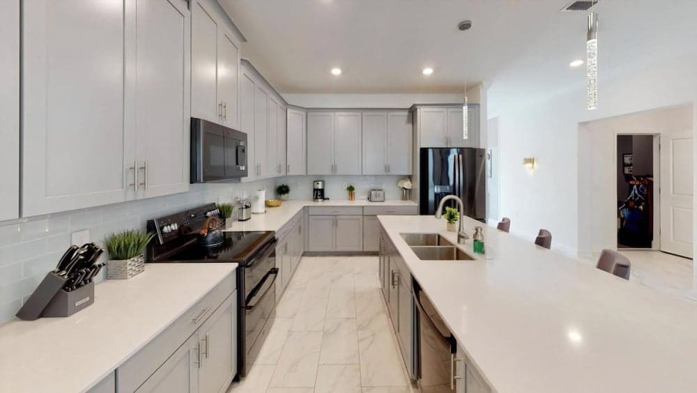 Adventure and Beauty - Image 9