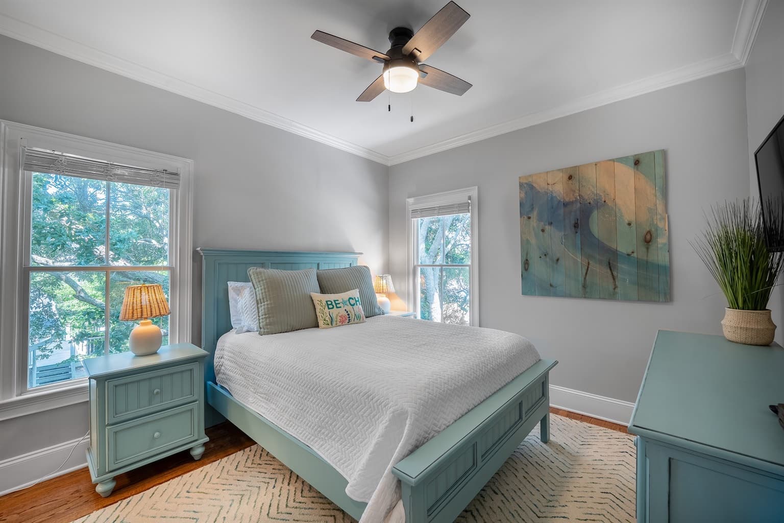 Beach Retreat - Image 24