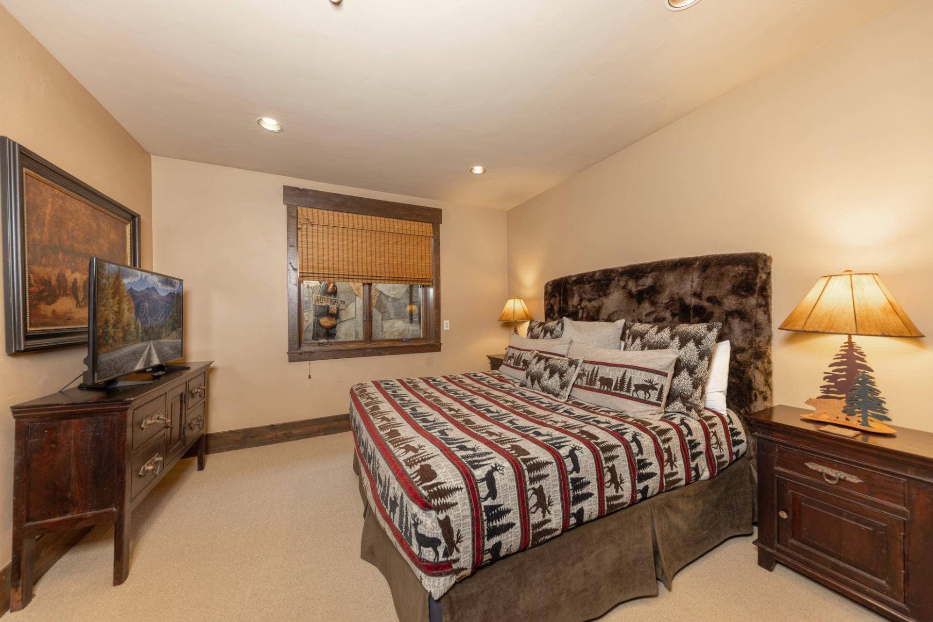 Lumber Jack Lodge - Image 27