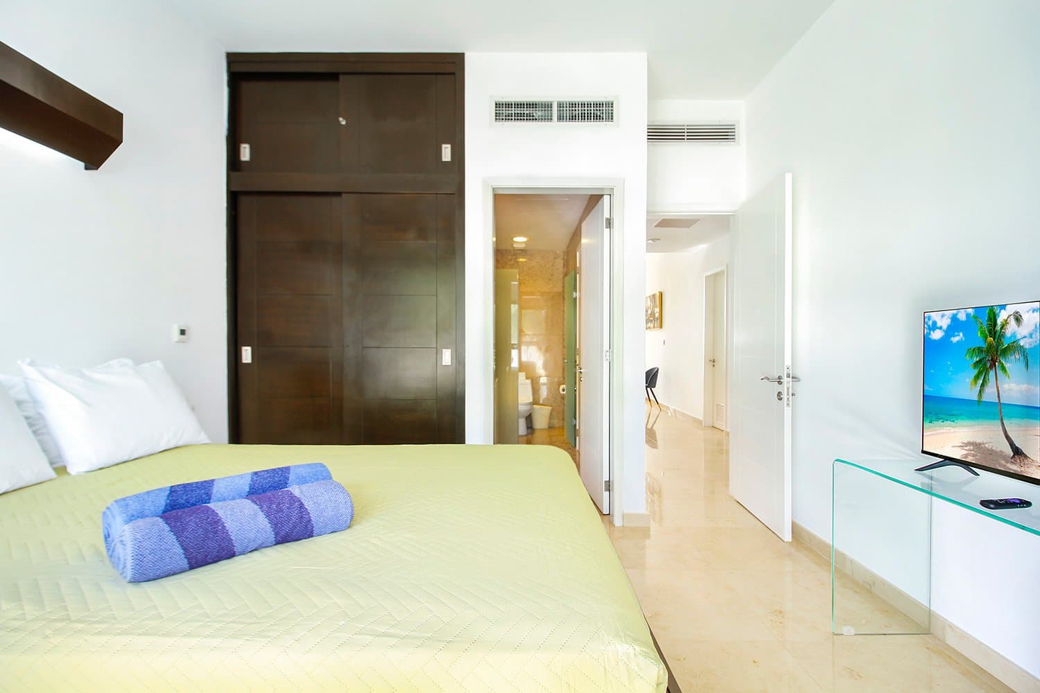 Azure Escape - Image 13