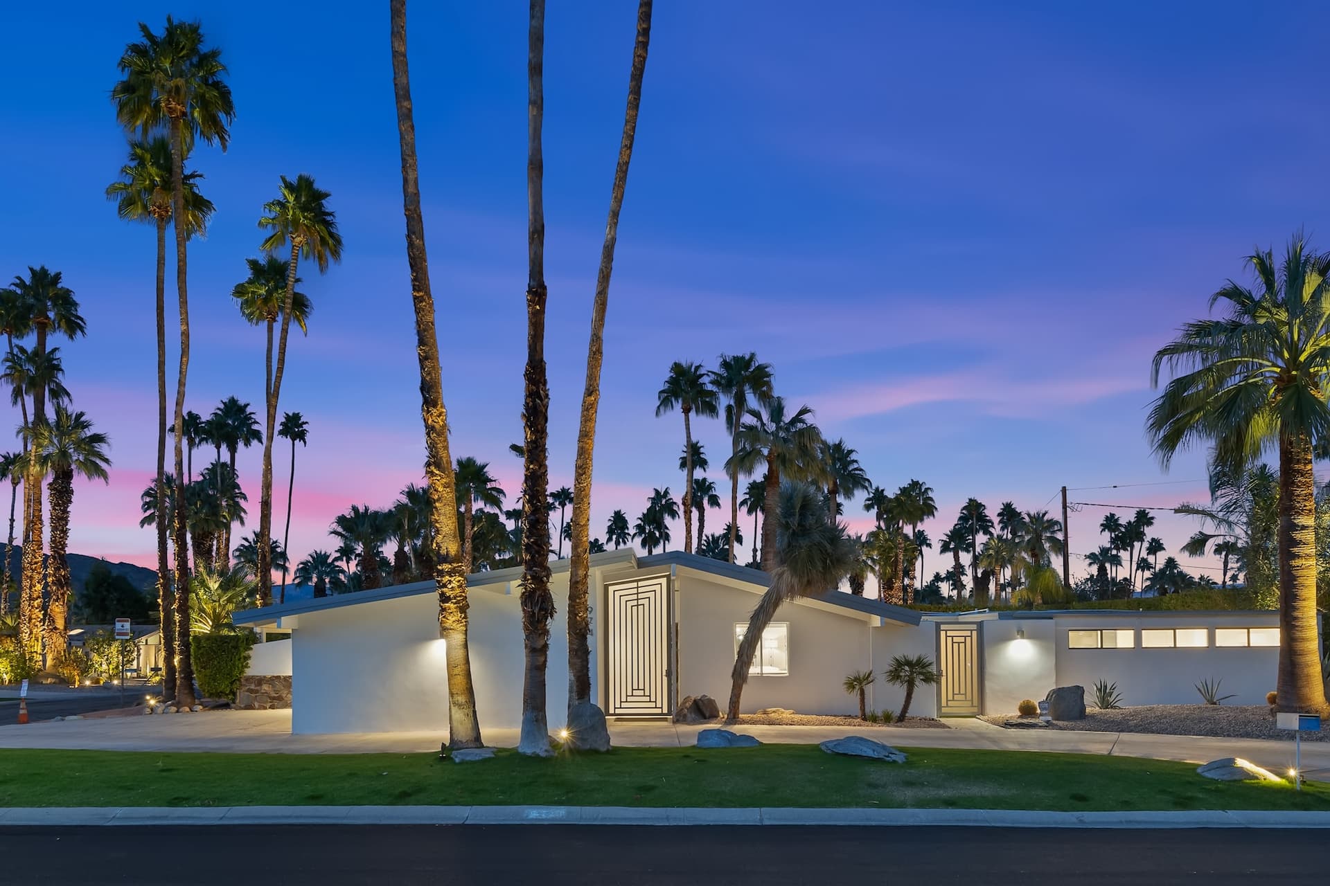 Alexander Desert Dreams - Image 58