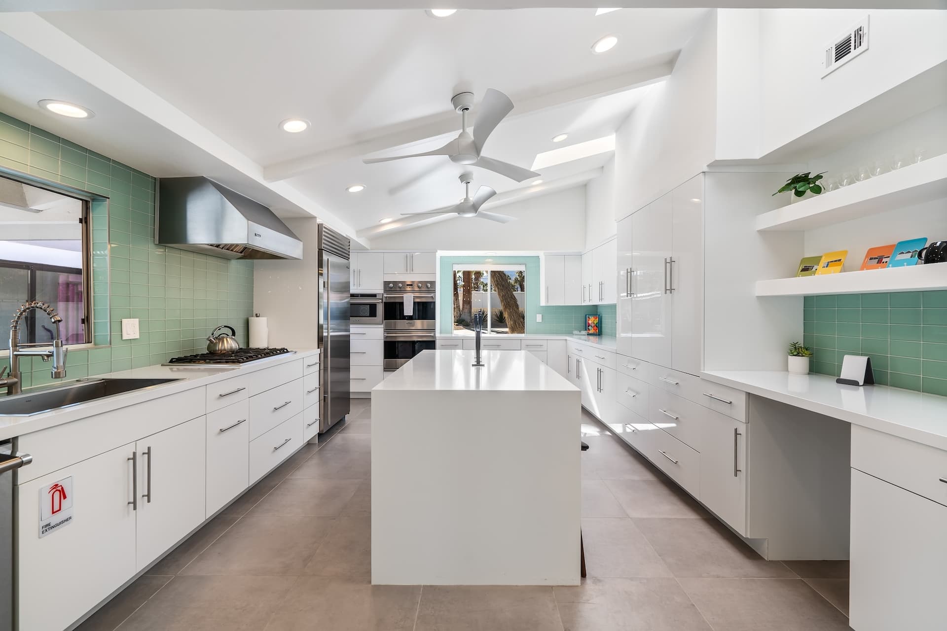 Alexander Desert Dreams - Image 12