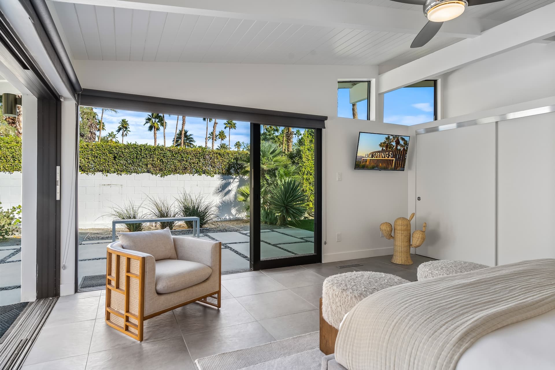 Alexander Desert Dreams - Image 27