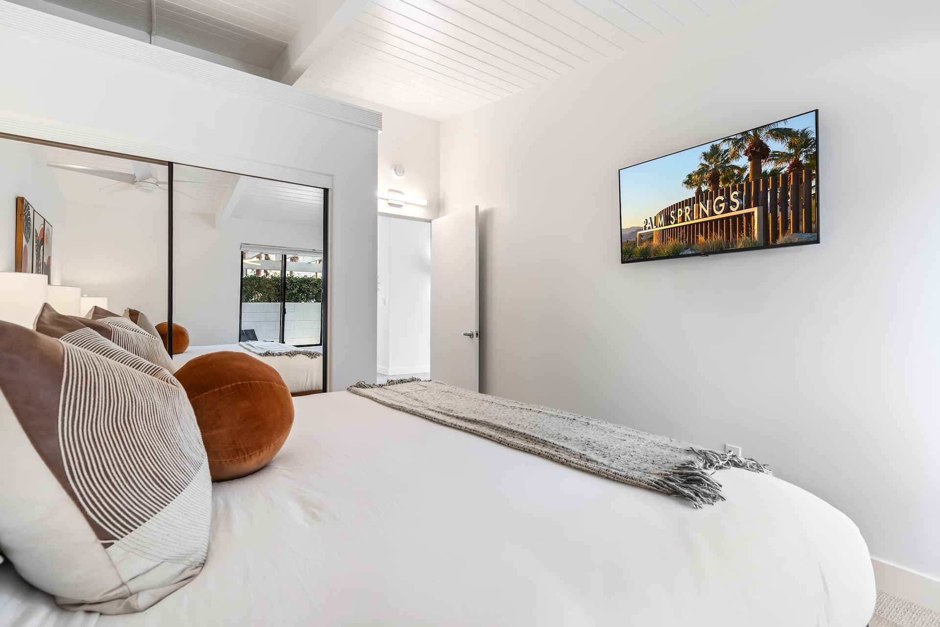 Alexander Desert Dreams - Image 32