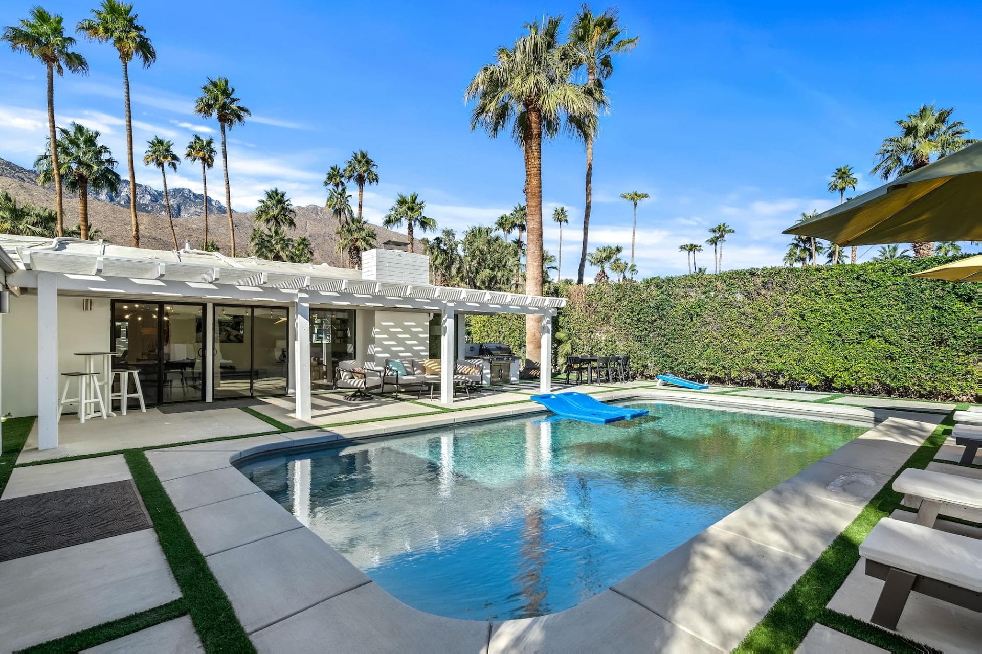 Alexander Desert Dreams - Image 51