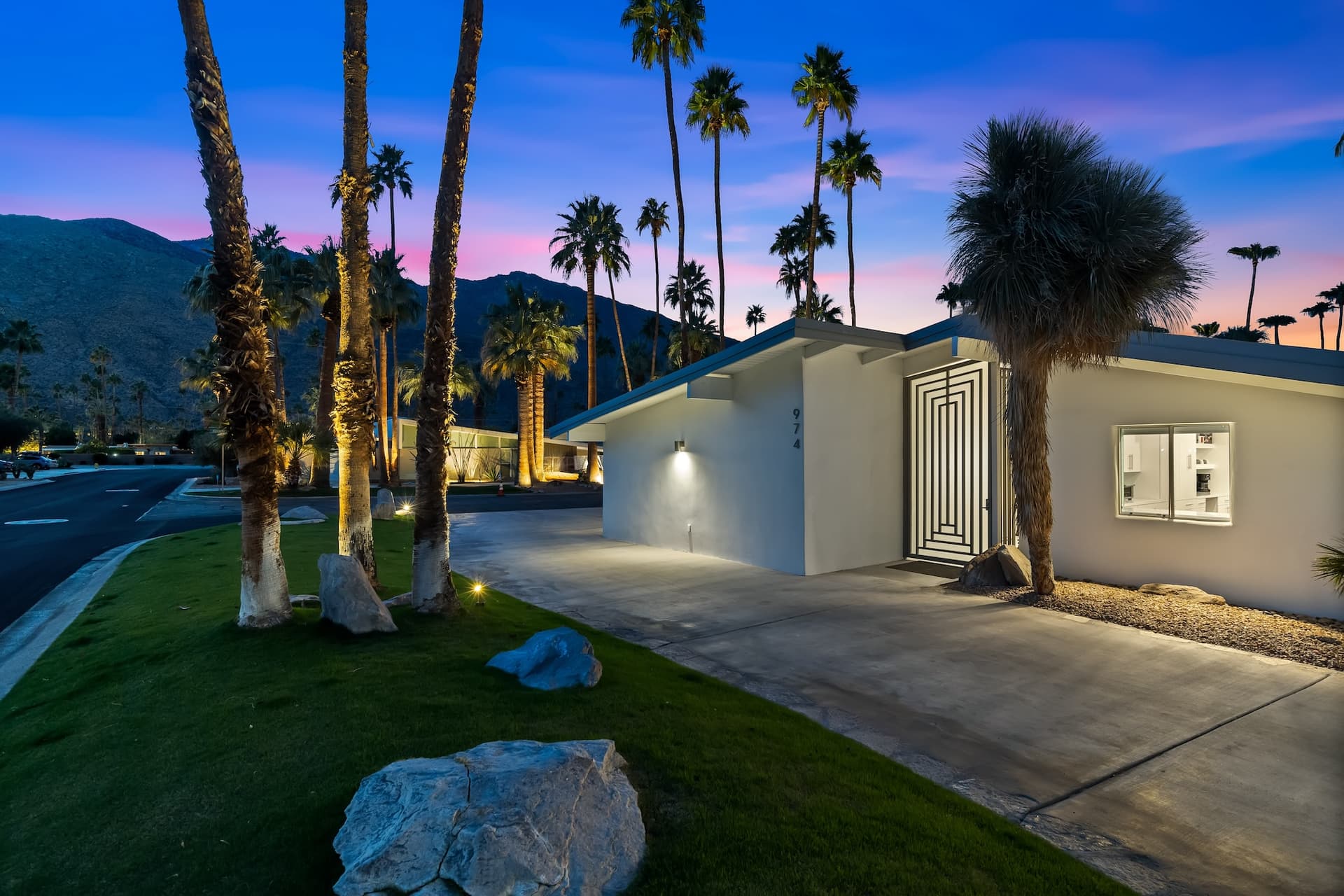 Alexander Desert Dreams - Image 75