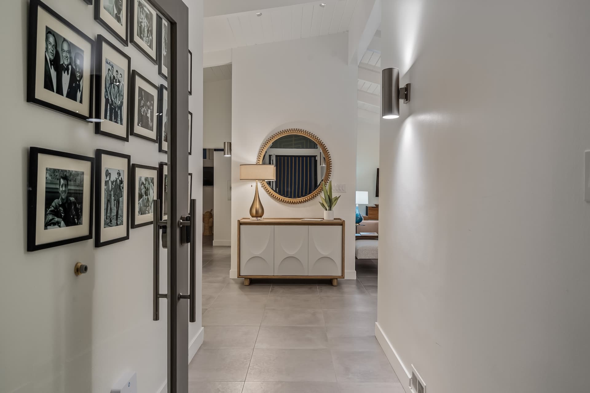 Alexander Desert Dreams - Image 20