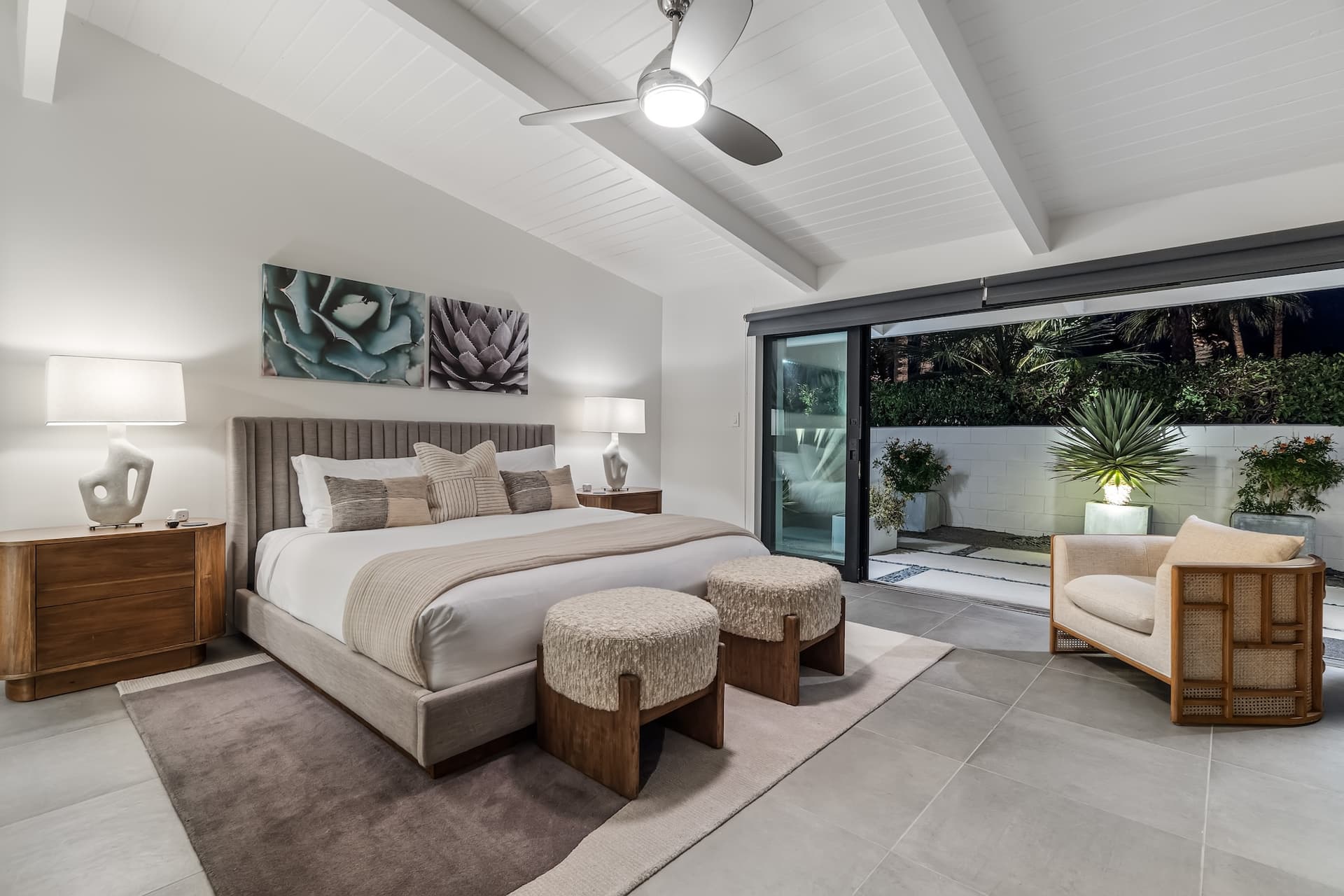 Alexander Desert Dreams - Image 34