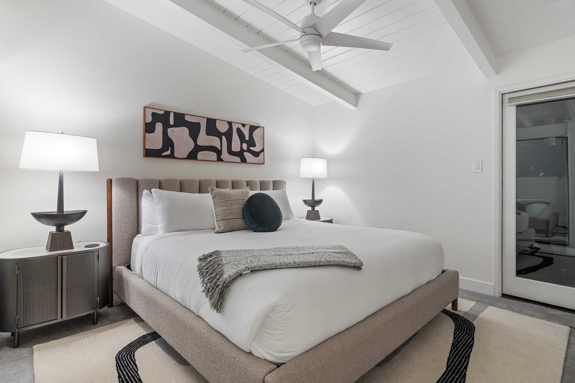 Alexander Desert Dreams - Image 29