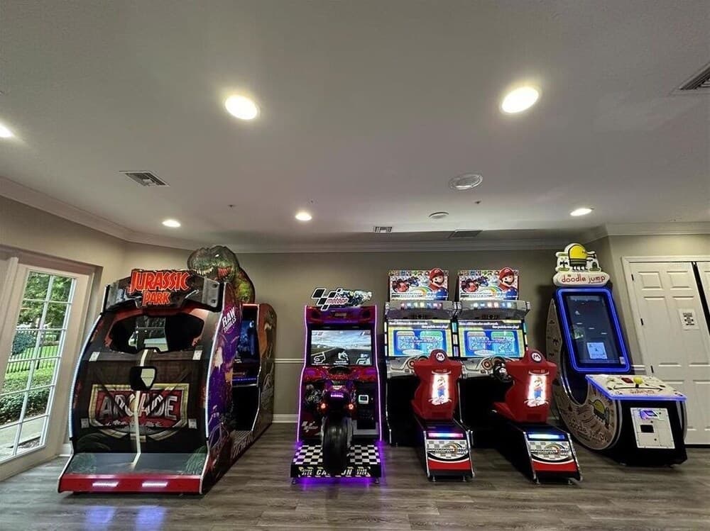 Palm Circuit - Image 24