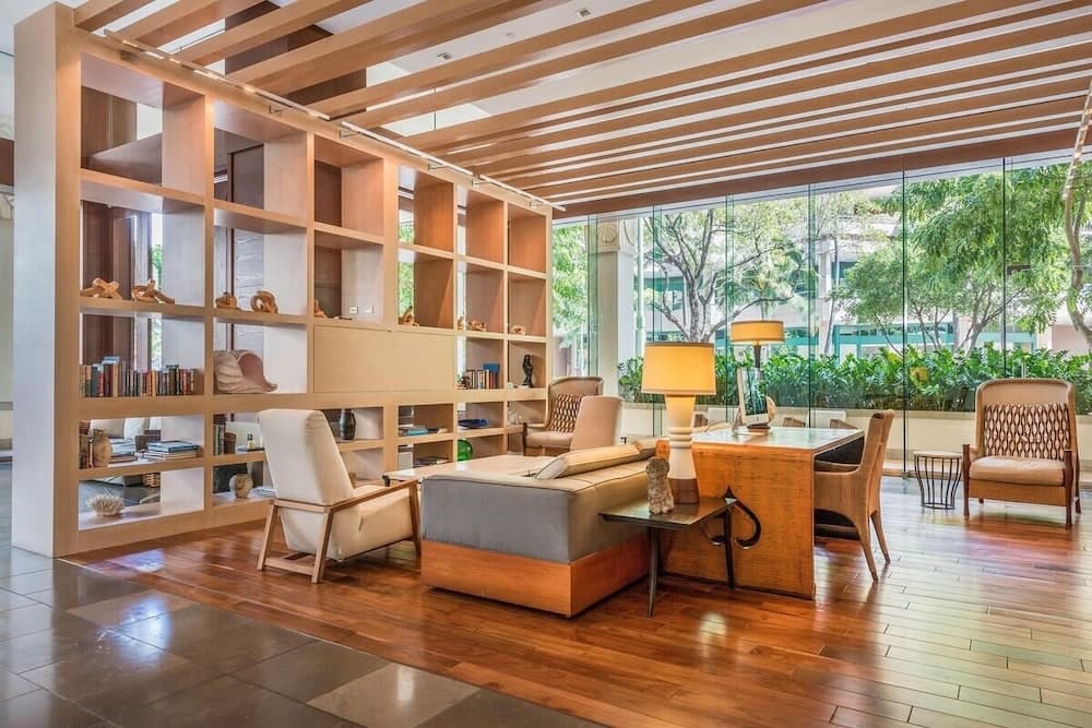 Allure Waikiki #803 - Image 32