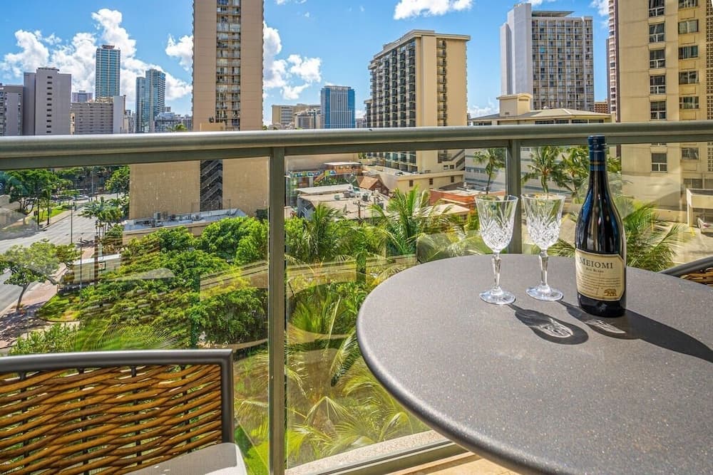 Allure Waikiki #803 - Image 24