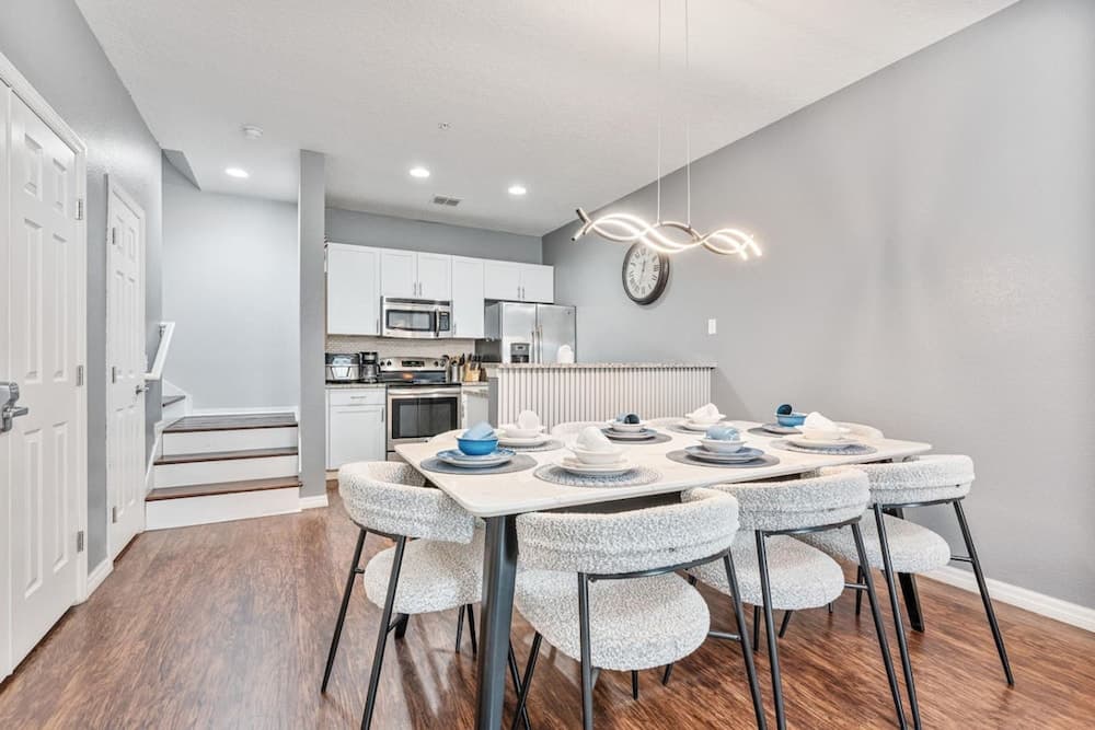 Prime Chic - Image 5