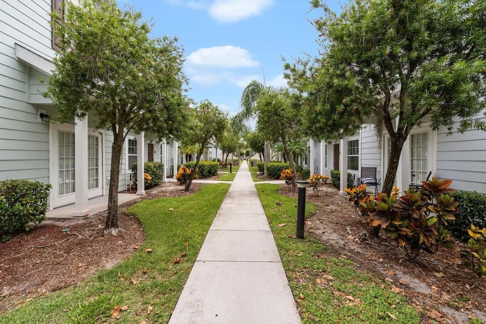 Prime Chic - Image 38