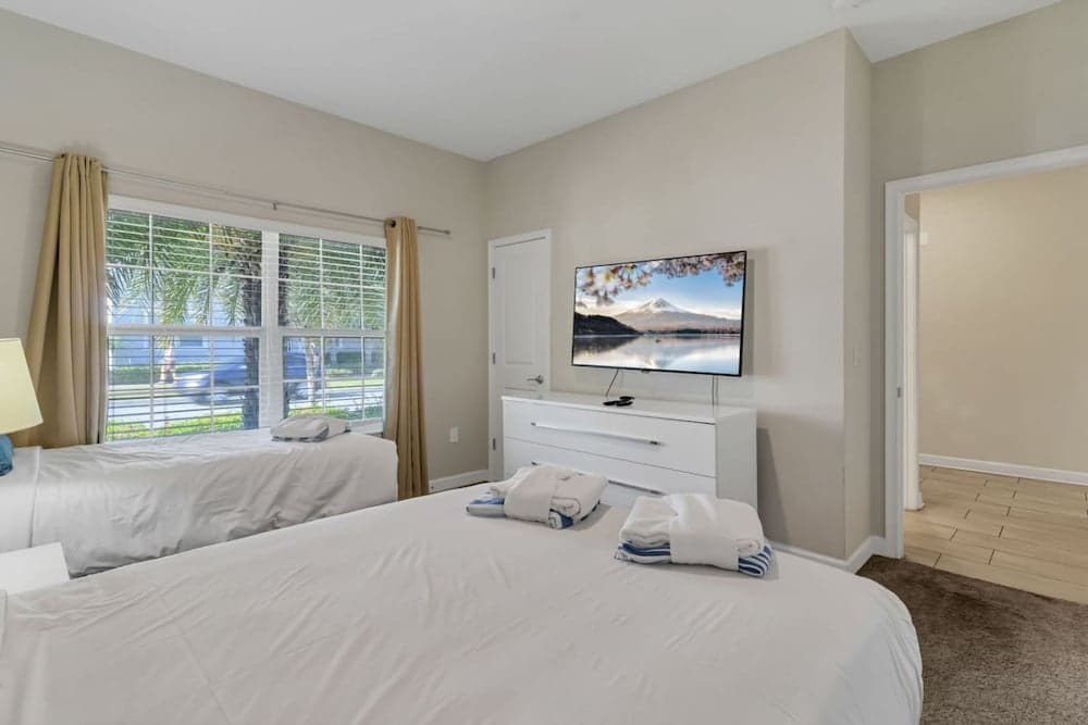 Golden Sun Retreat - Image 20