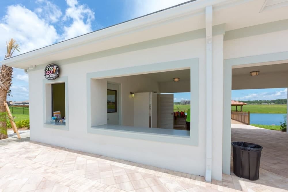 Golden Sun Retreat - Image 26