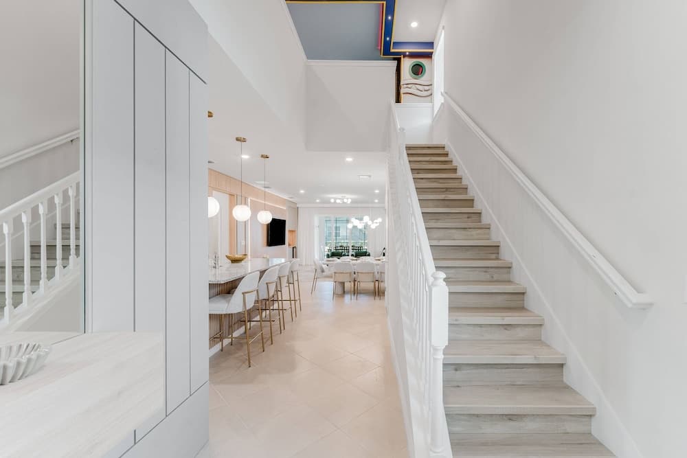 Holiday Hub - Image 15