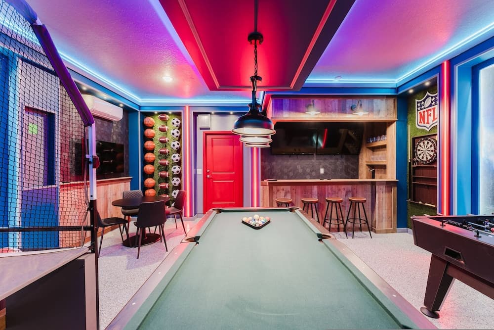 Holiday Hub - Image 27