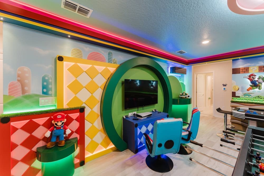 Holiday Hub - Image 40