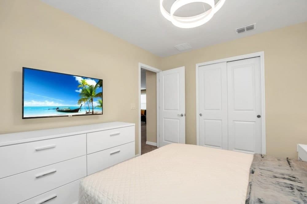 Dream Bound - Image 25